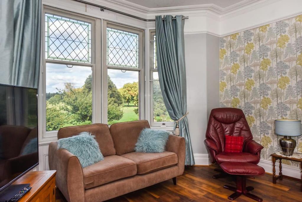 Traditional 3-Bed Property In Pontcanna With Parking 카디프 외부 사진